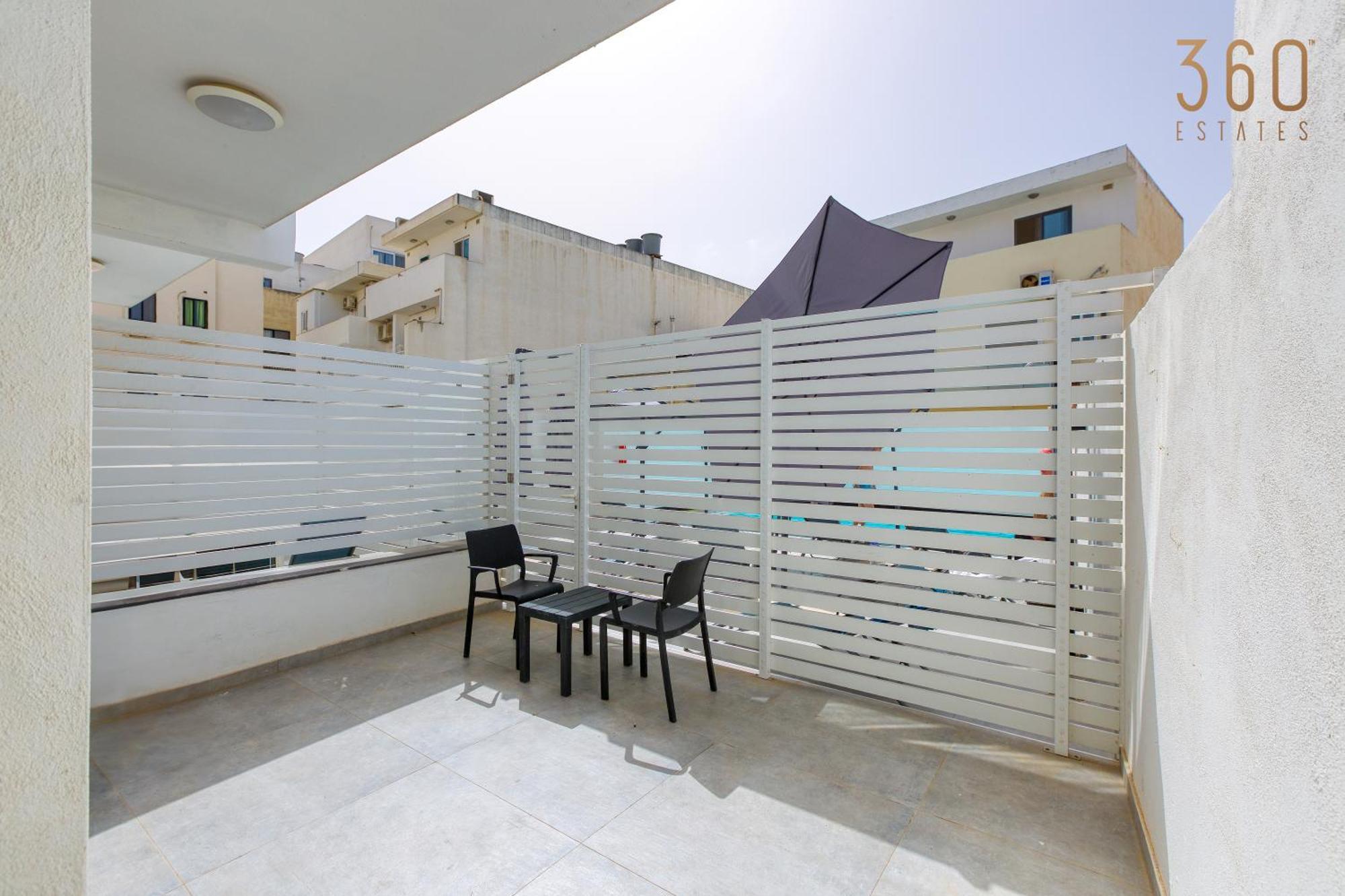 The Swieqi Poolside Suites Is-Swieqi Exteriér fotografie