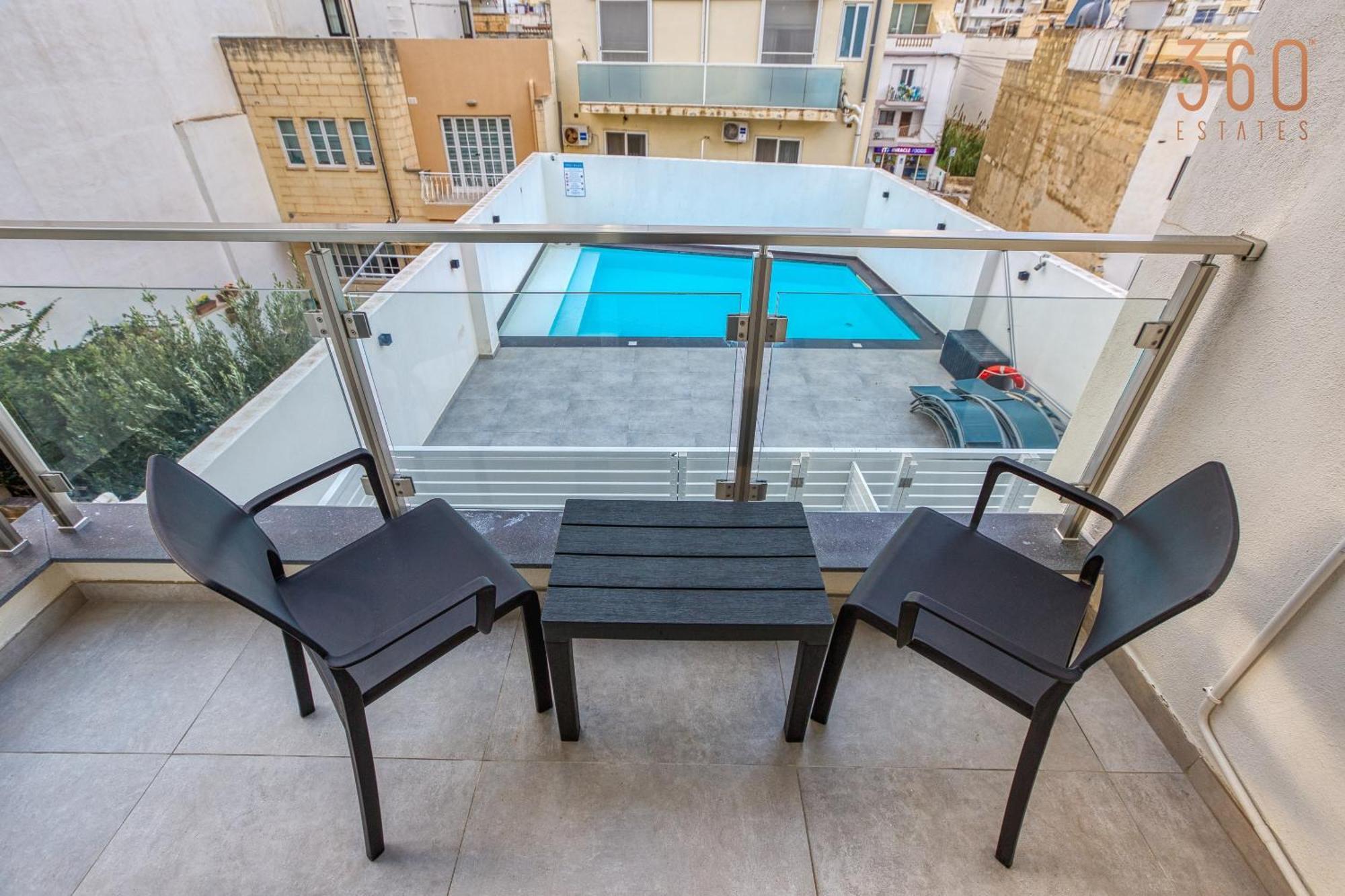 The Swieqi Poolside Suites Is-Swieqi Exteriér fotografie